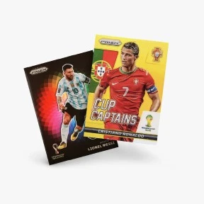 Livro de figurinhas com capa do Messi e Cristiano Ronaldo